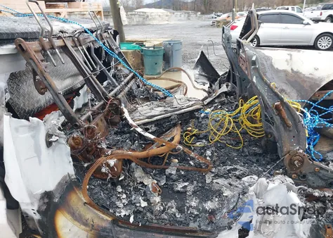 2022 Ford F-150 Xl из США, поврежденный, VIN 1FTEW1EB3NKE30976